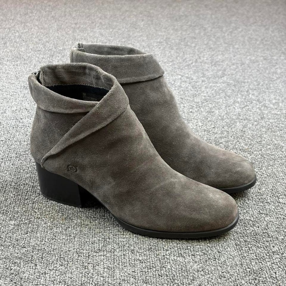 Women's Born Grey Leather Suede Heel Side Zip Campus Booties Boots Size 8